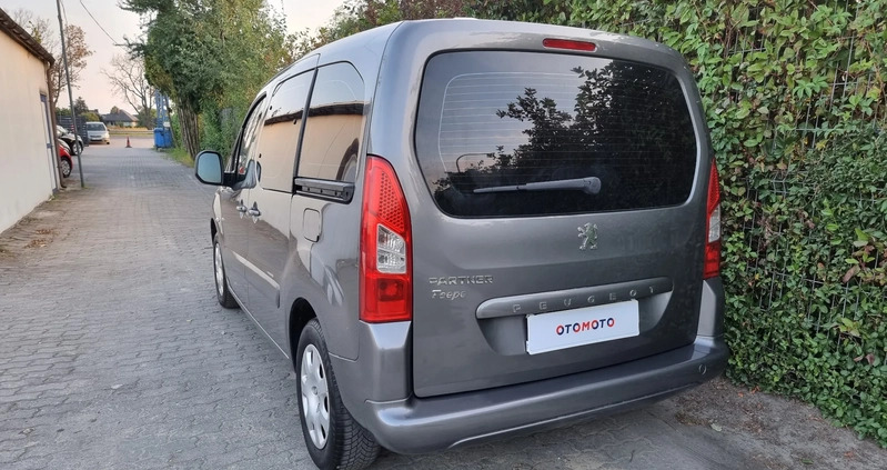 Peugeot Partner cena 17900 przebieg: 343000, rok produkcji 2012 z Warszawa małe 407